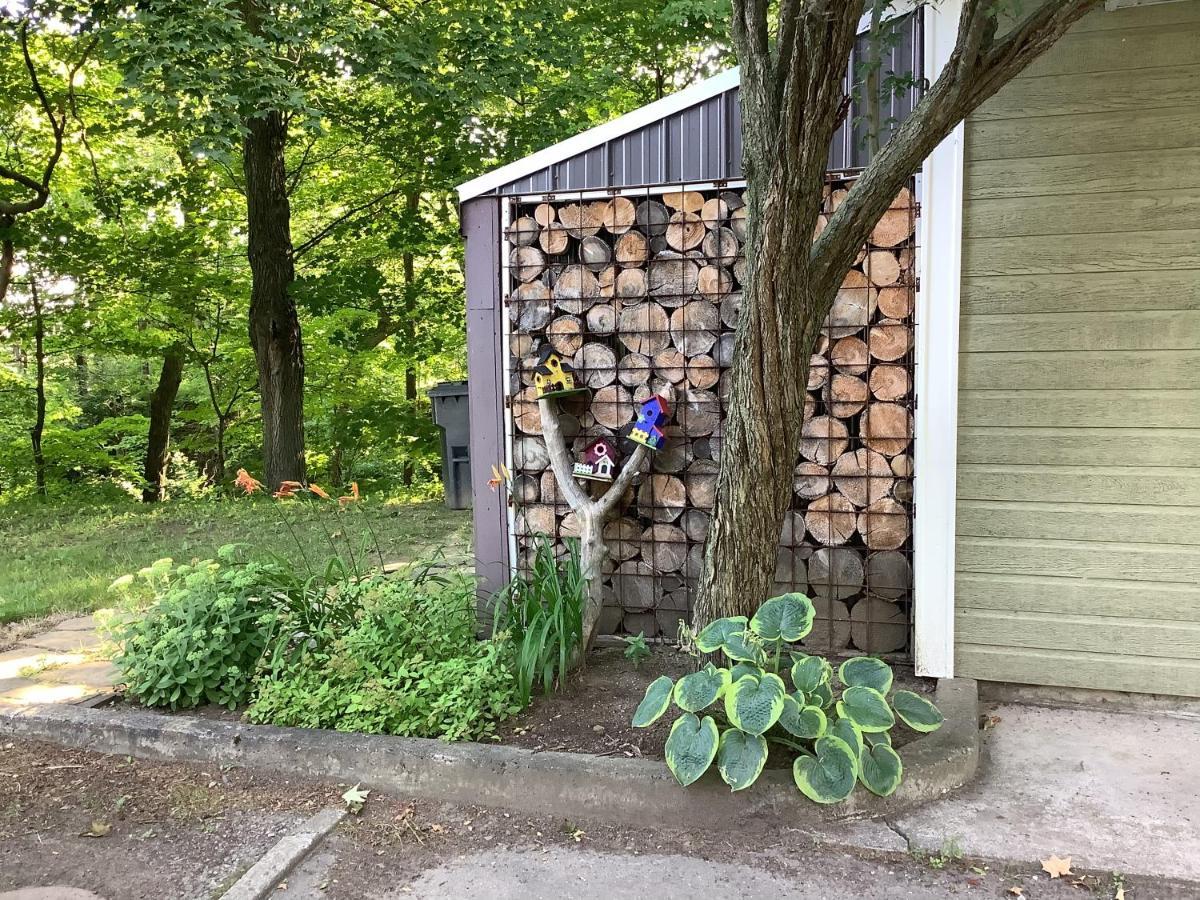Bed and Breakfast Les Saisons Du Fleuve Lotbiniere Exterior foto