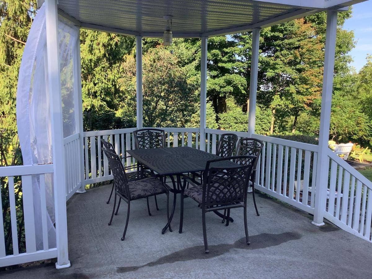 Bed and Breakfast Les Saisons Du Fleuve Lotbiniere Exterior foto