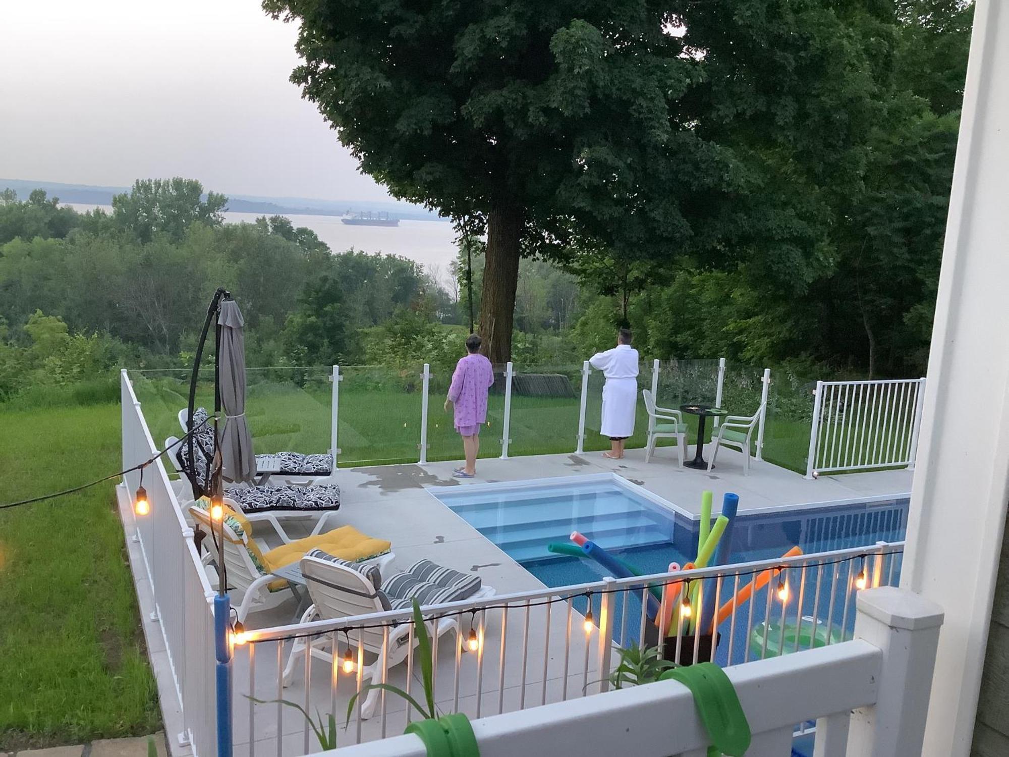 Bed and Breakfast Les Saisons Du Fleuve Lotbiniere Exterior foto